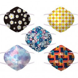 Pack of 50 KN95 FFP2 4-layer masks with printed patterns on promotion