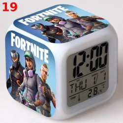 R&eacute;veil Fortnite num&eacute;rique LED lumineuse pour bureau, table de nuit enfant