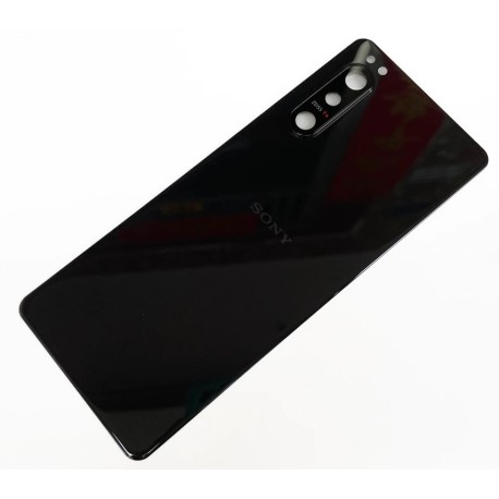 change hull Sony Xperia 5